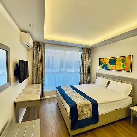 Отель Regency World 3*