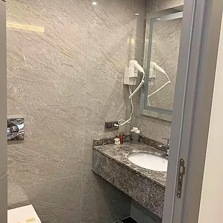 Regency World Hotel