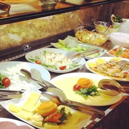 Regency World Hotel 3*