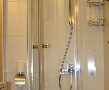 Hotel Regency World