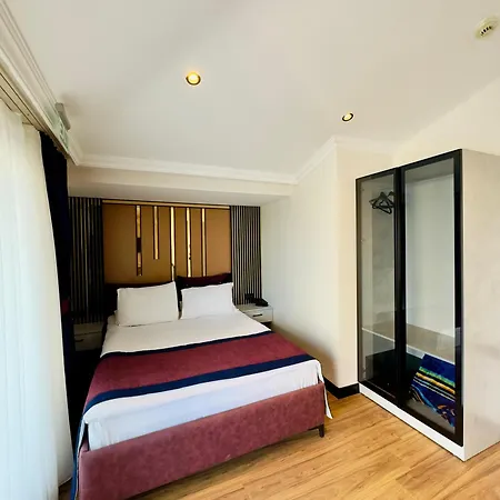 Regency World 3*