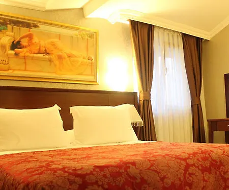 Regency World מלון 3*